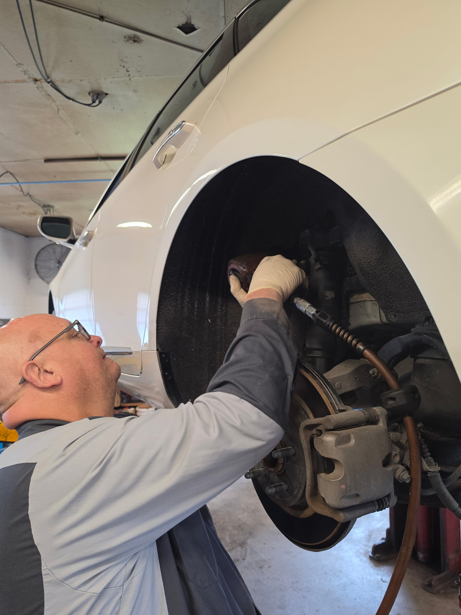 Professional mechanic workshop